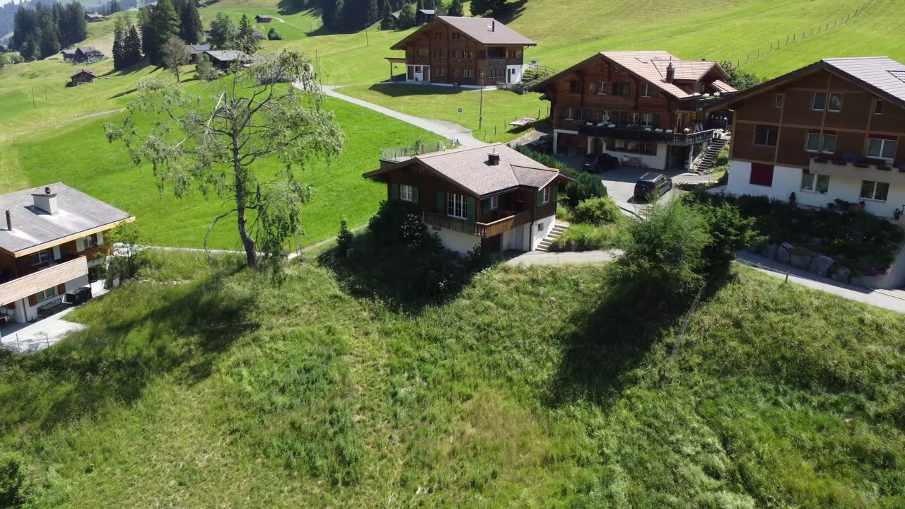 Vorschaubild: Drohnenvideo 3 von Chalet Sylvestre